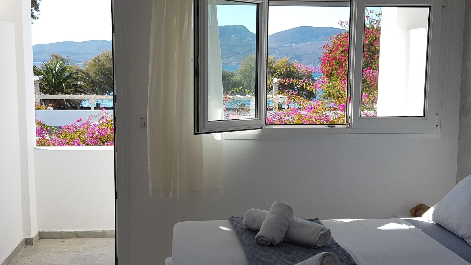 Lagada Beach Hotel Adamantas  ภายนอก รูปภาพ
