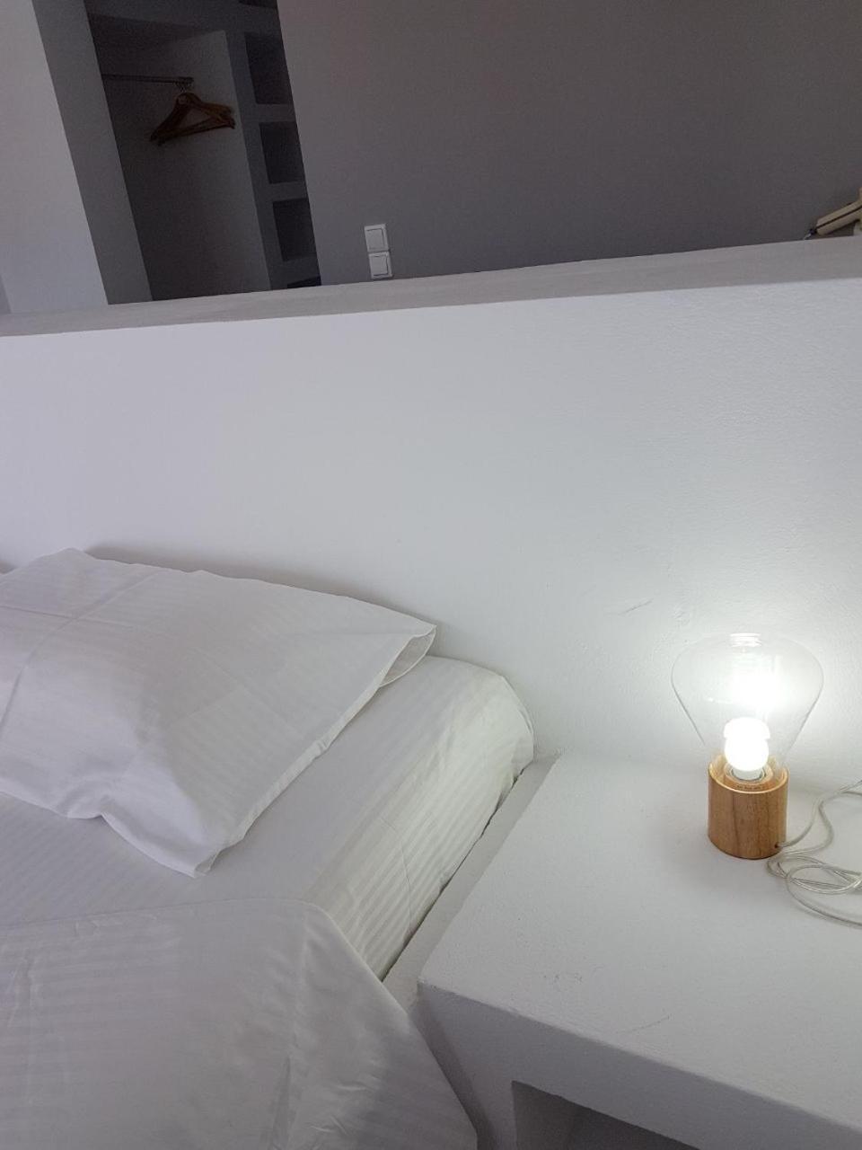 Lagada Beach Hotel Adamantas  ภายนอก รูปภาพ