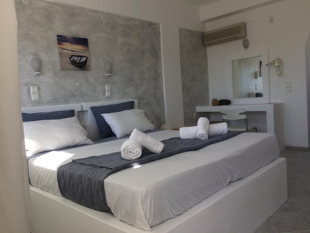 Lagada Beach Hotel Adamantas  ภายนอก รูปภาพ